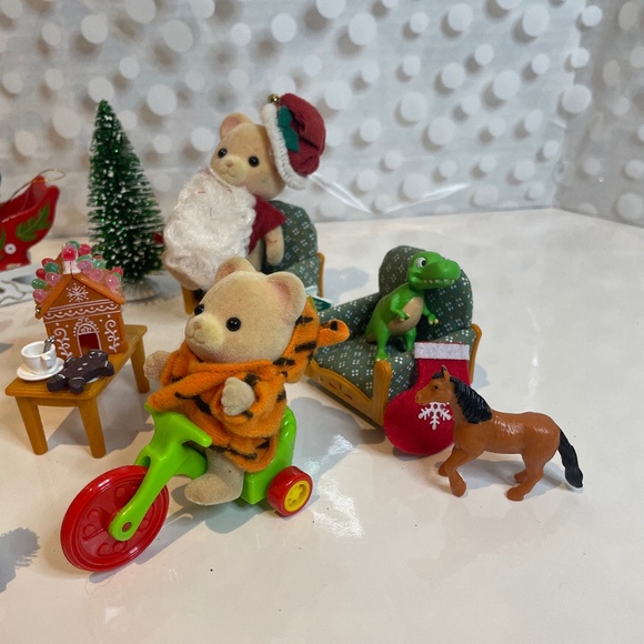 Calico Critters Sylvanian Families 🐻Luxury Living Room Christmas set - Picture 6 of 14